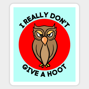 I Really Don't Give A Hoot | Owl Pun Magnet